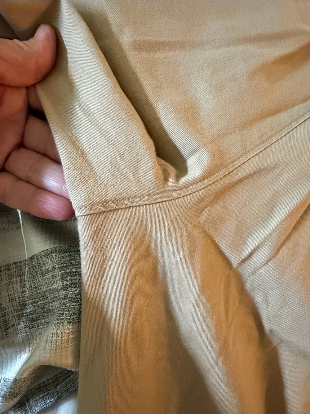 J. Crew Straight-Fit Men’s Chinos in Khaki LIKE NEW